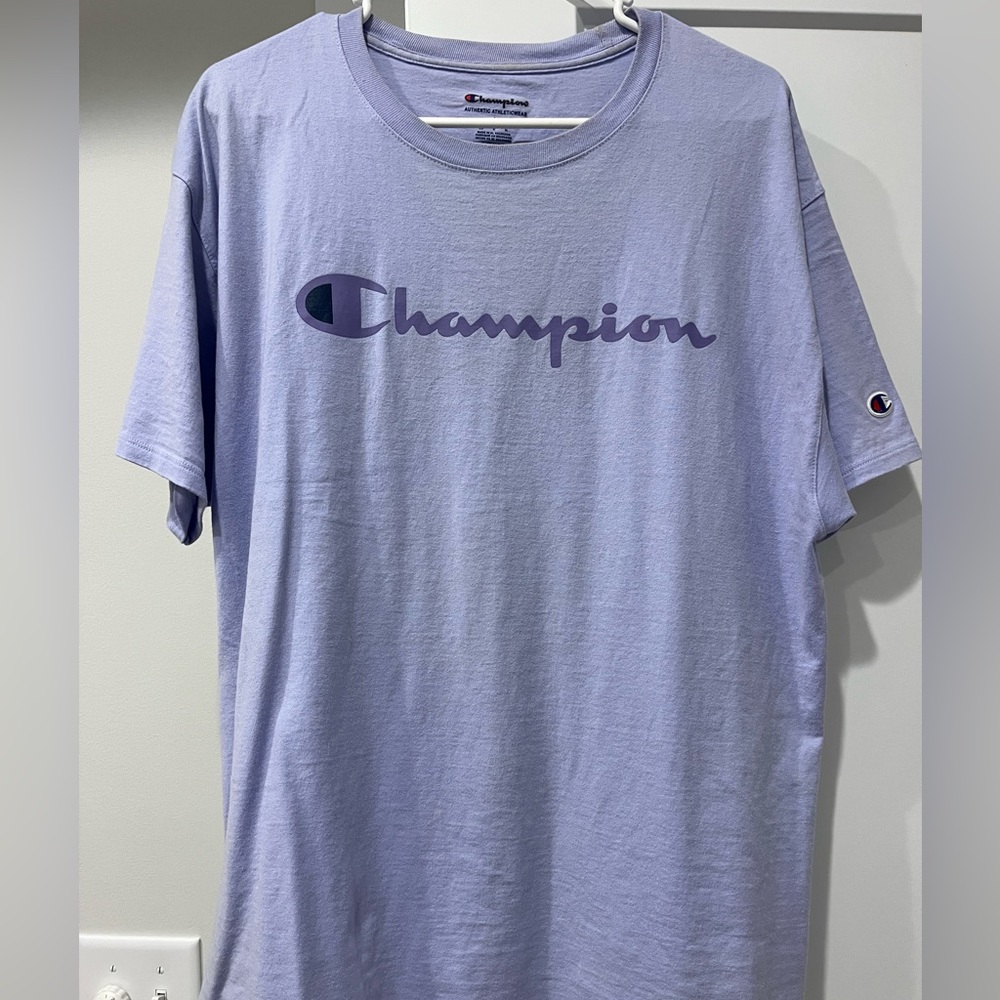 Champion T-shirt